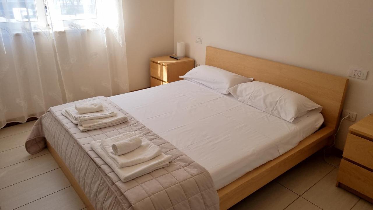 Casamare Alba Adriatica Frontemare Apartment Luaran gambar